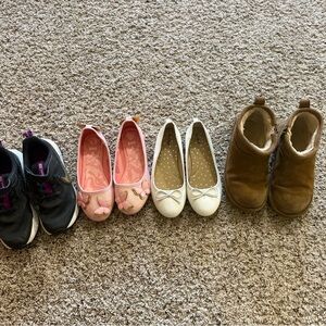 Girls sz 1 shoes - 4 pair Nike, bear paw, cat n jack
